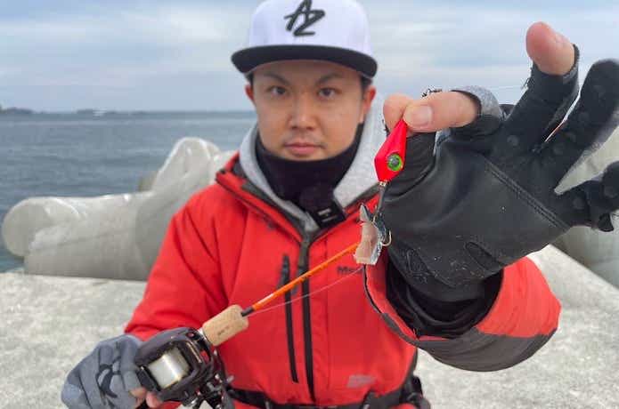 アミノリキッドに漬け込んだエサで穴釣り