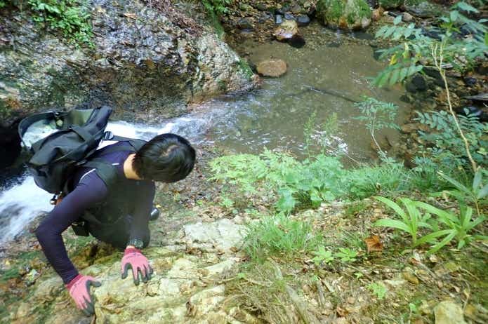 防水リュック渓流釣り