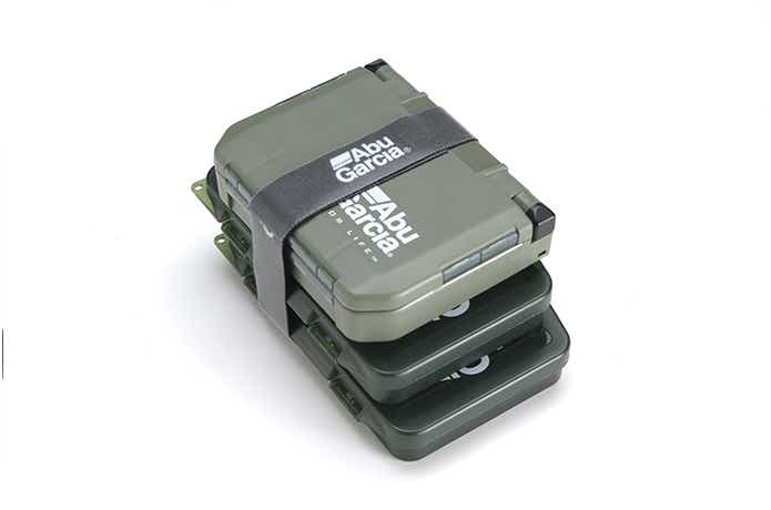 アブ マルチベルトでケースを束ねる