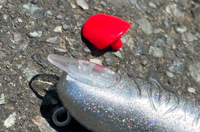 指に集いし 魚々の群れ　交換用ネイルに変えたところ
