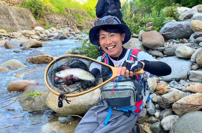 ループアイフックで釣ったトラウト