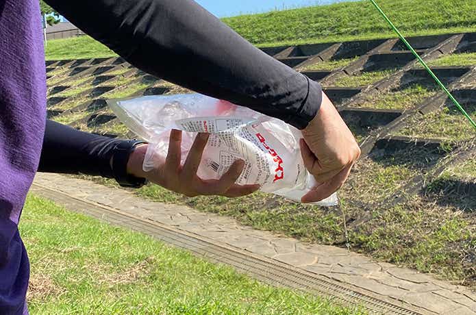 溶けた水を捨てる