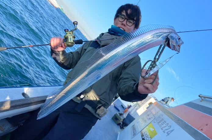 東京湾のタチウオジギング