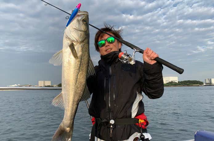 ペンシルベイトで釣れたシーバス