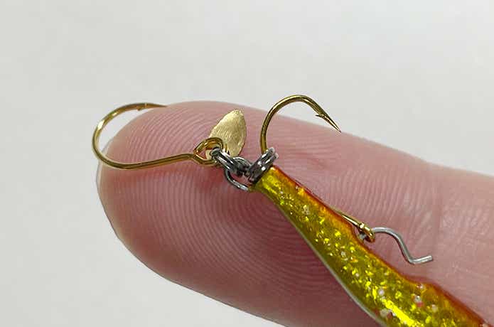 魚子メタル貫きのアシストフック