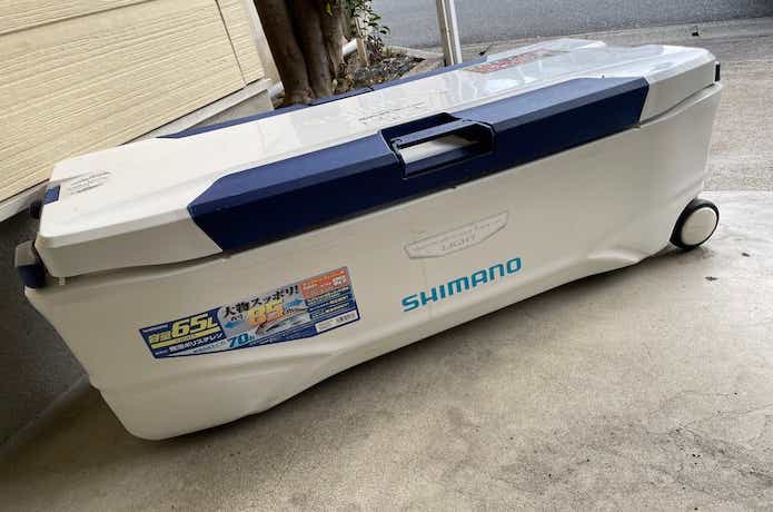 釣具メーカーのクーラー