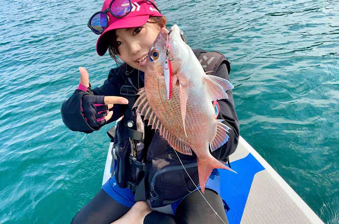 SUPフィッシングで釣った真鯛