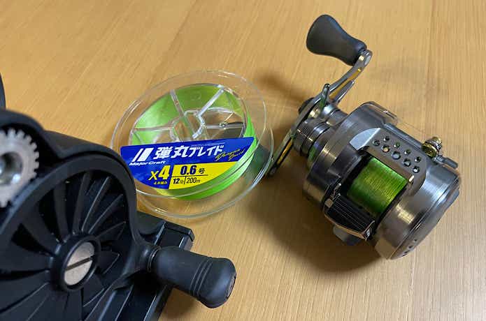 糸巻き中のベイトフィネスリール