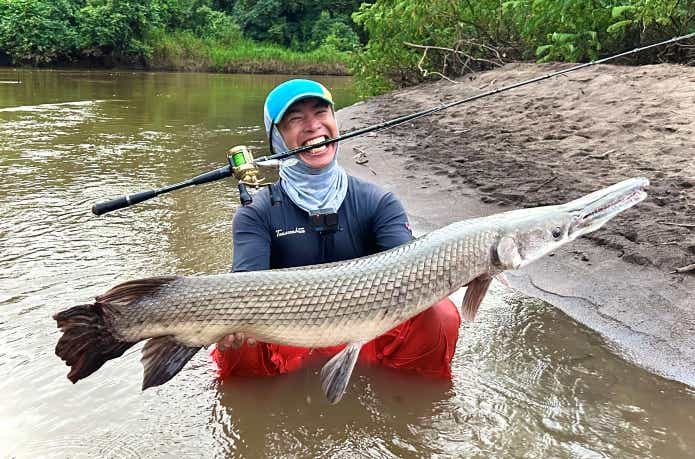 高評価の贈り物 未だ生き残る“1億年前の魚”を追う！中米釣行記＜前編＞ | TSURI その他