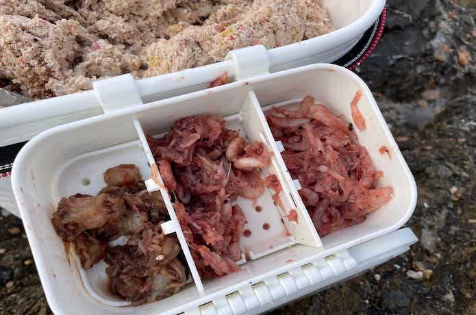 アミ漬けエサでフカセ釣り