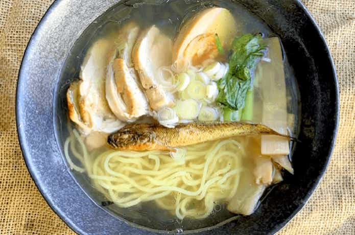 すごく簡単に釣れる「あの魚のラーメン」が、じつは鬼うまかった件。