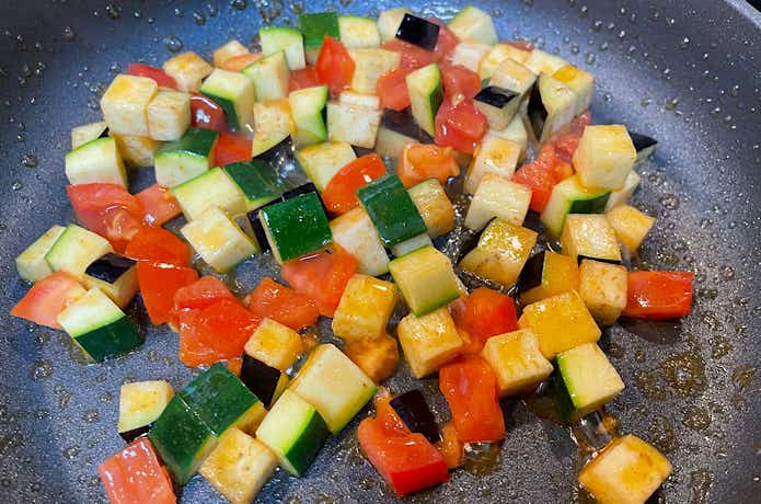 野菜を焼く