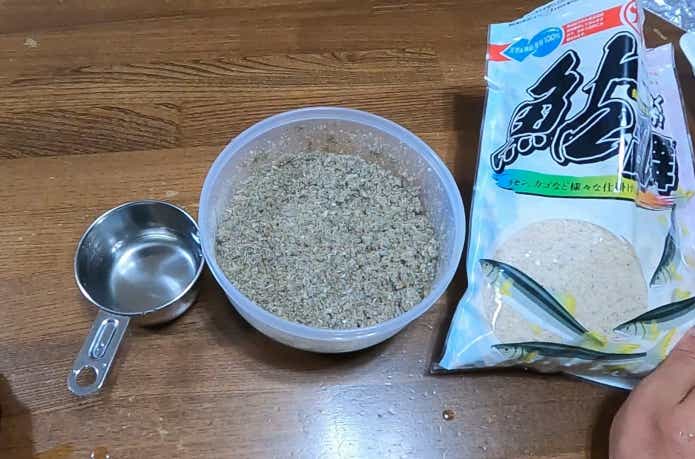 アユ専用餌の使い方