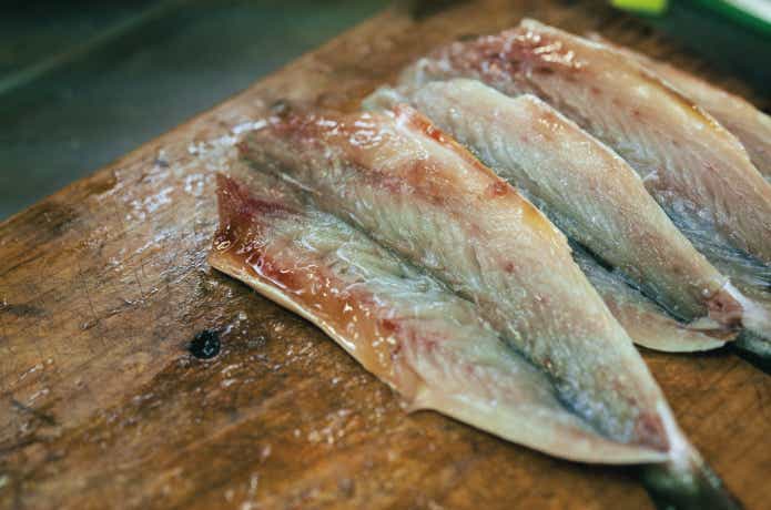 【冷蔵庫に眠る】鮮度が落ちた魚を美味しく楽しむアイデア