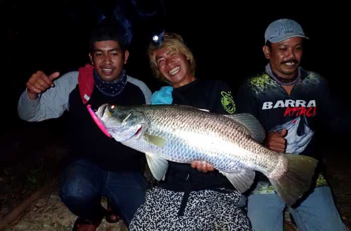 インドネシアで釣れたバラマンディ