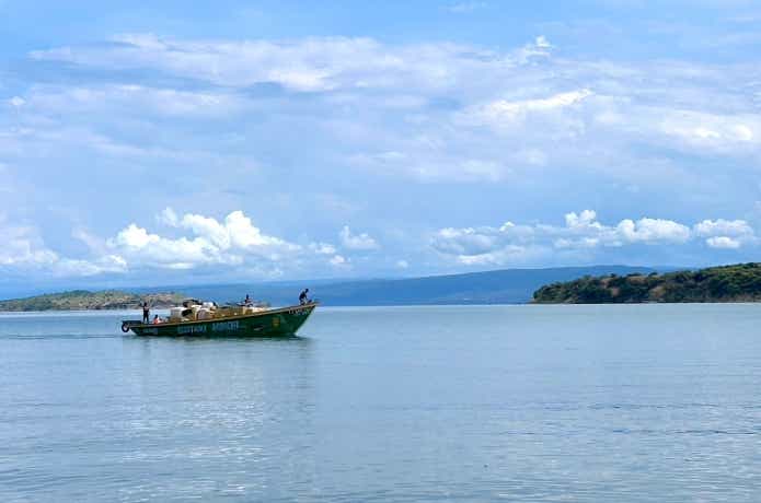 タンガニーカ湖の風景