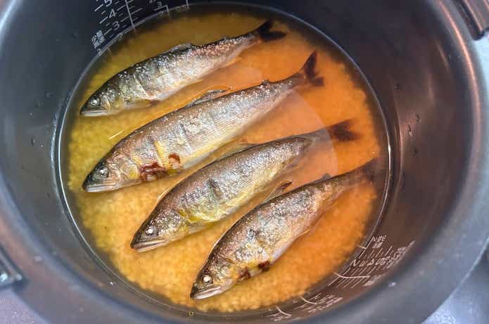 鮎の炊き込みご飯