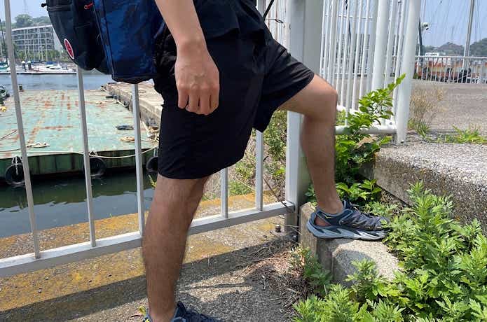 足を動かしやすい