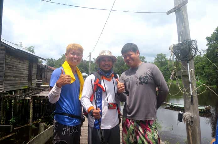 センタルン湖のイバン族村