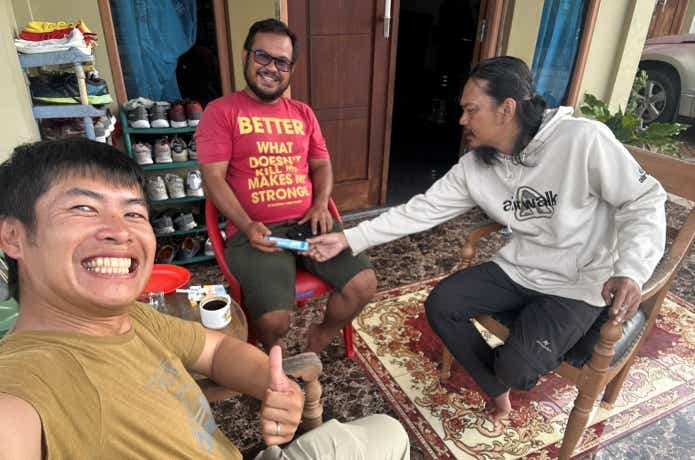 カリマンタン島に住む親友