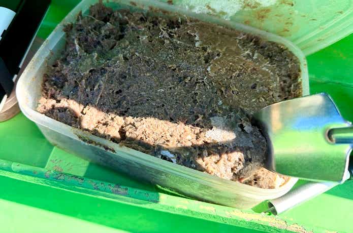 凍ったコマセでも入れやすい