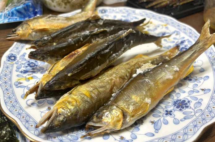 冷凍したアユの塩焼き