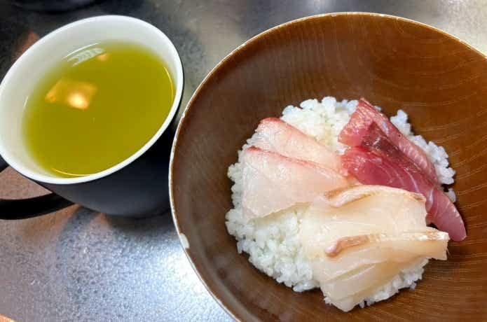 刺身を使ったお茶漬け