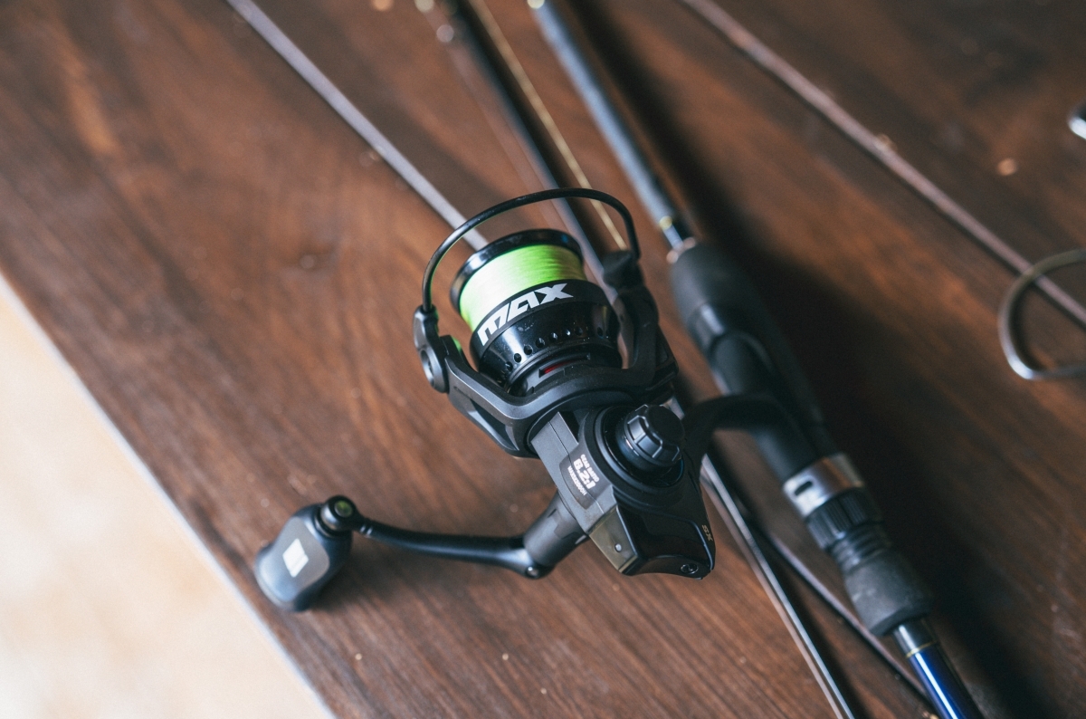 マットブラックのリールに、なぜか心を奪われてしまった。