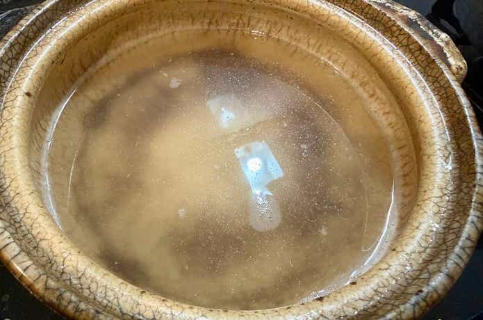 500mlの出汁を入れる