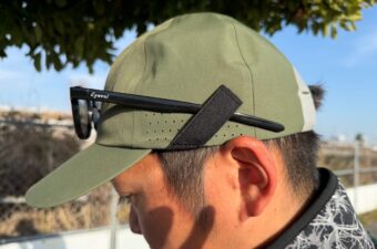 飛ばない、濡れない、アウトドアに似合う。理想のキャップ、ついに見つけた