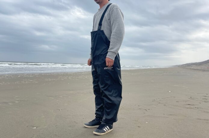 【防寒と完全防水を両立】こりゃ、釣りにぴったりのボトムですわ。