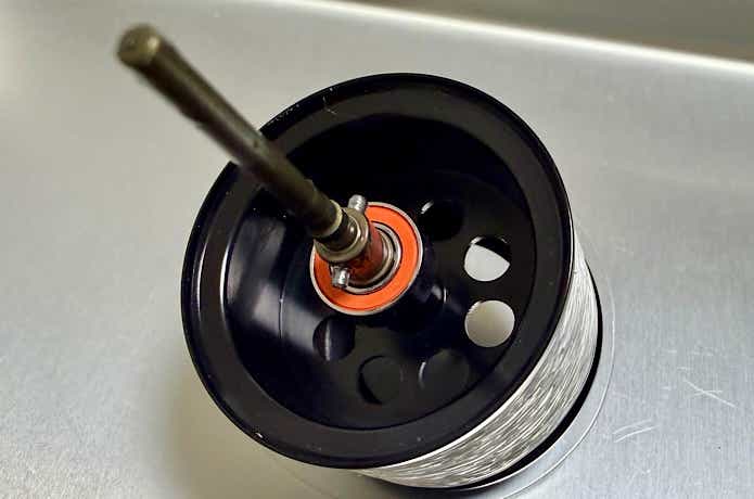 半セラミックのベアリング