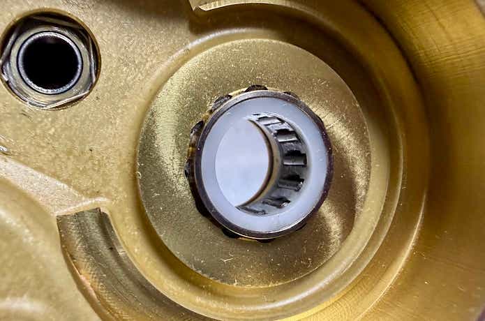 ローラーベアリング