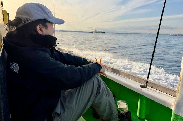 隣の釣り人に話しかけるのもあり