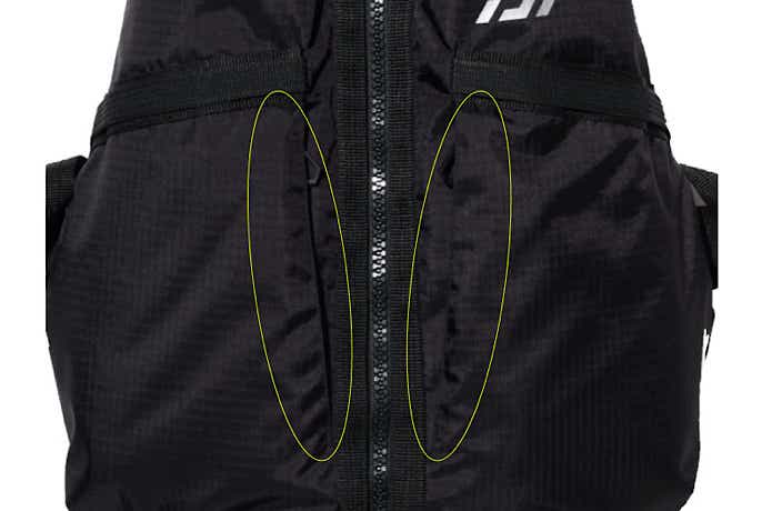 ファスナーポケット