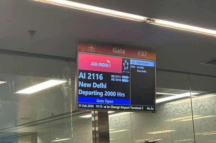 デリー行きのフライト