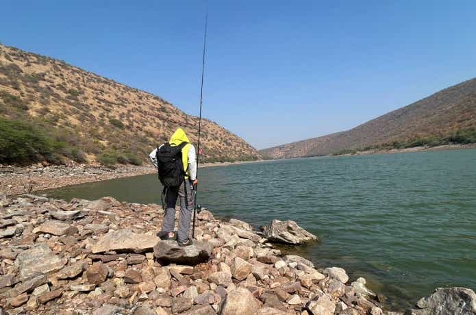 広大なペンナ川