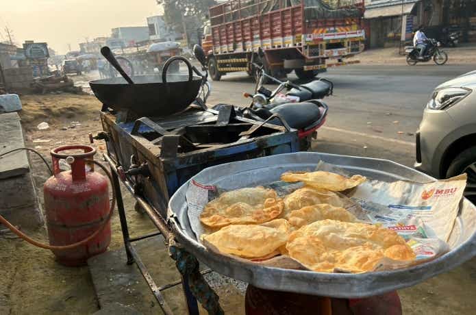 朝食専門のインドの屋台