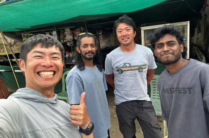 ガイドと釣り人のグループフォト