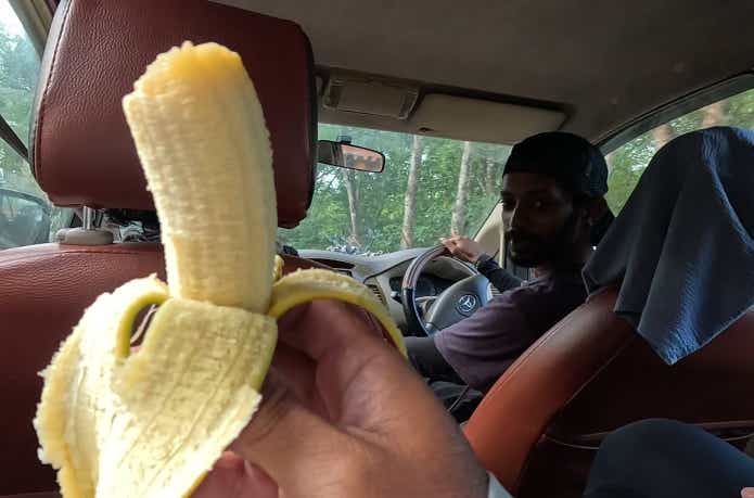 遅刻してきた釣りガイド