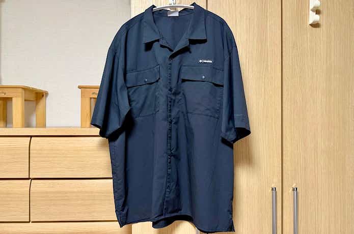 コロンビアのクリスタルロックショートスリーブシャツ