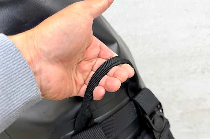 持ち手を大型化