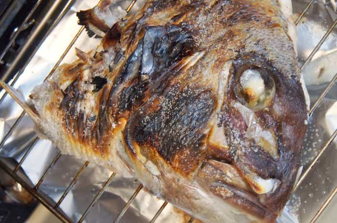 マダイの塩焼き