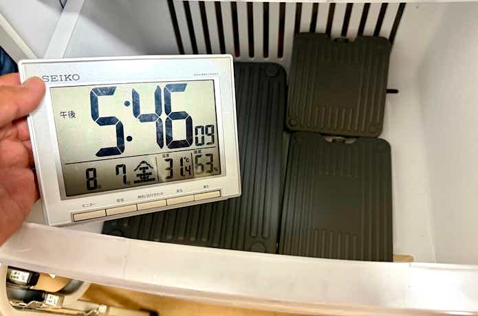 夕方6時前に冷凍庫へ