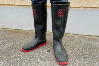 釣りの長靴、まだかさばるタイプ使ってる？6年愛用してわかった「モバイルブーツ」の便利さ