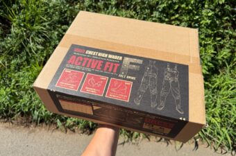 え、この動きやすさで1万円以下って、値段バグってない？新作ウェーダーを実釣チェック